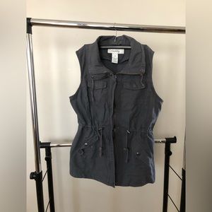 NWT Sebby grey rushed waist utility pocket vest
